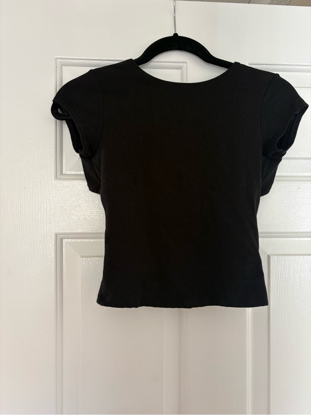 Black Women’s Short Sleeve Top